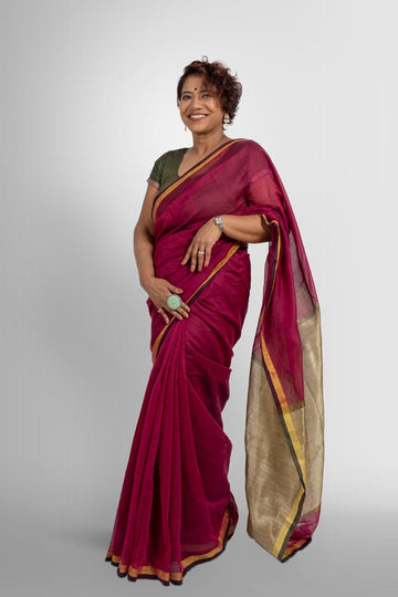 Magenta Handloom Cotton Silk Saree with Ghicha look alike pallu and Gold Zari border