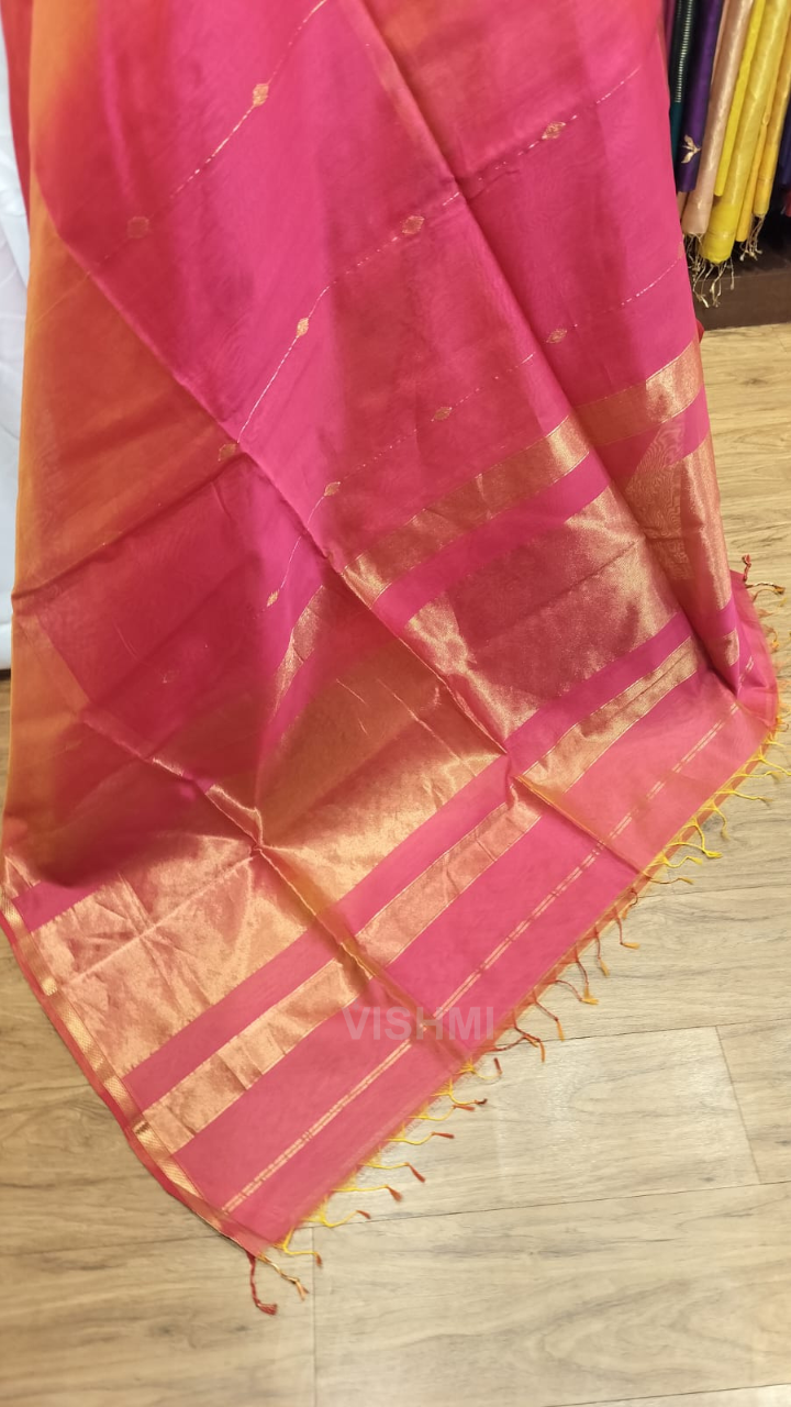 Pink and Dark Pink Dual Shade Maheshwari Zari Stripe Handloom Saree