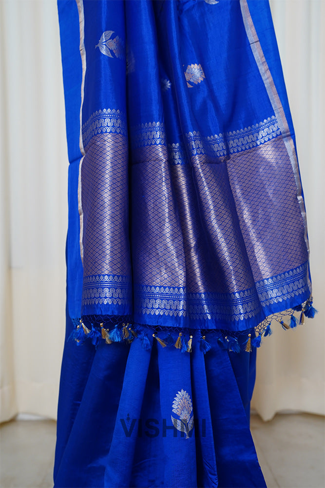 Royal Blue Pure Silk Kadwa Roopa Sona Butti Banarasi Saree
