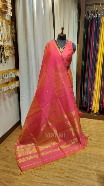Pink and Dark Pink Dual Shade Maheshwari Zari Stripe Handloom Saree