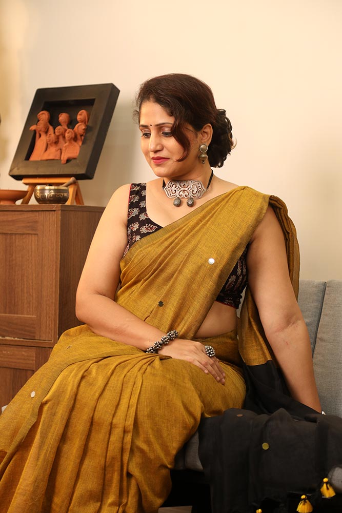 Yellow Cream Bindi Cotton Handloom