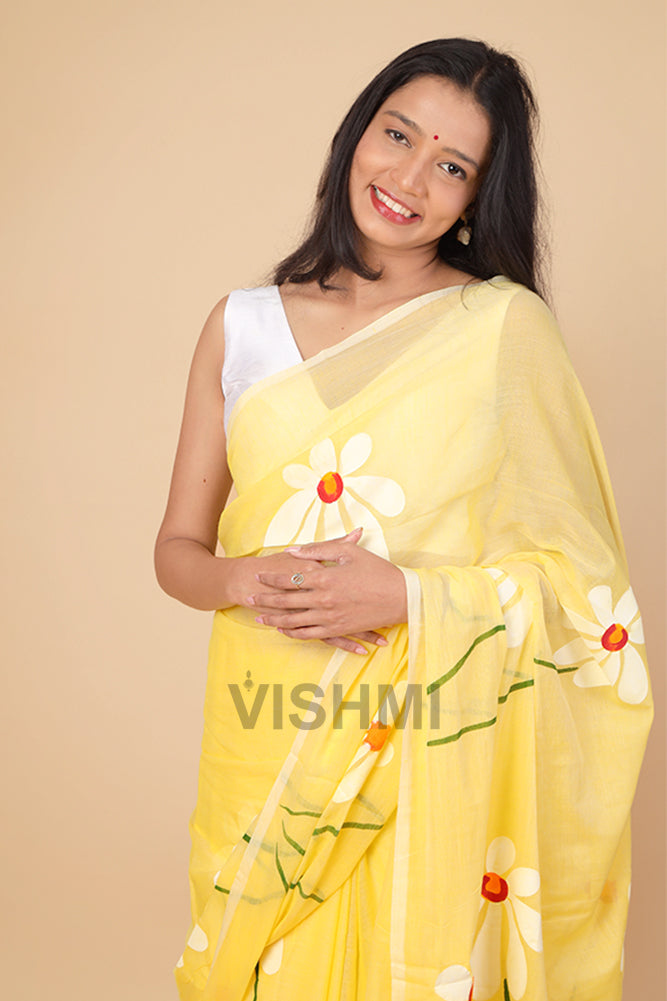 Light Yellow Mul Daisy Handpainted Saree