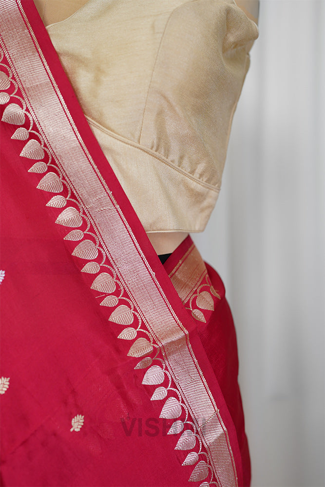 Red Pure Silk Kadwa Butti Banarasi Saree