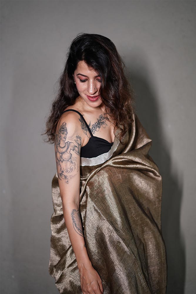 Beige Gold Plain Metallic Linen Sarees