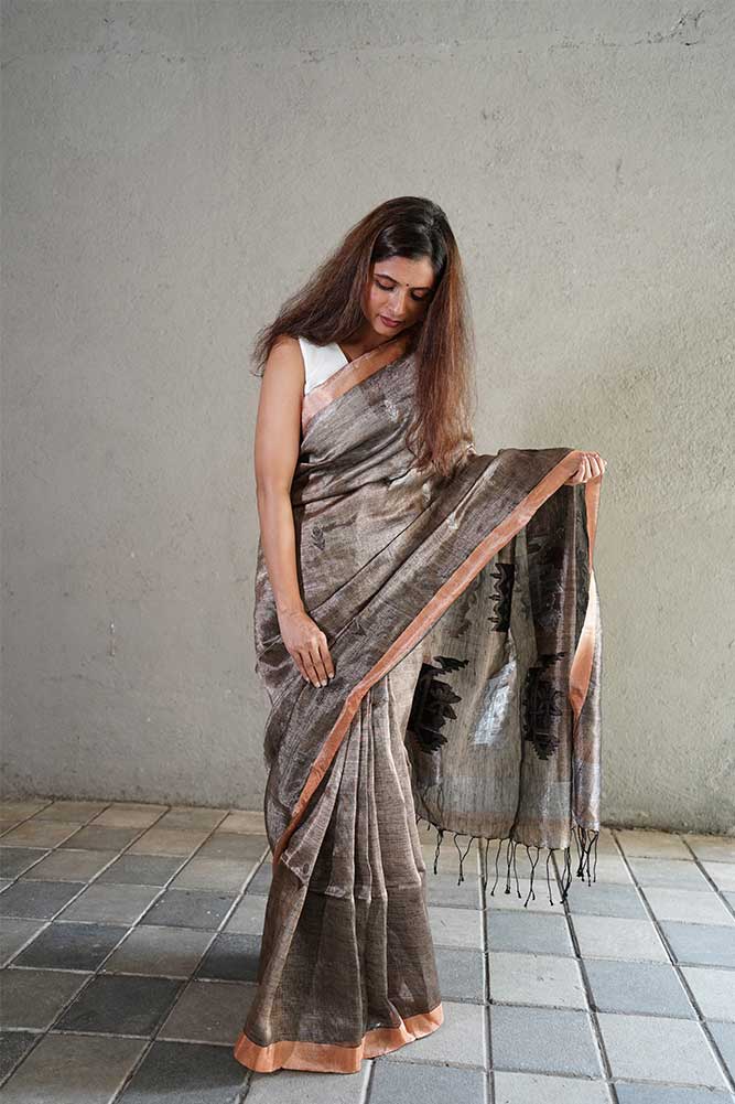 Beige Gold Jamdani Tissue Linen Sarees