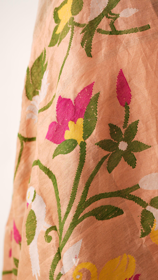 Beige Heavy Floral and Bird Pallu Handloom Silk Linen Saree