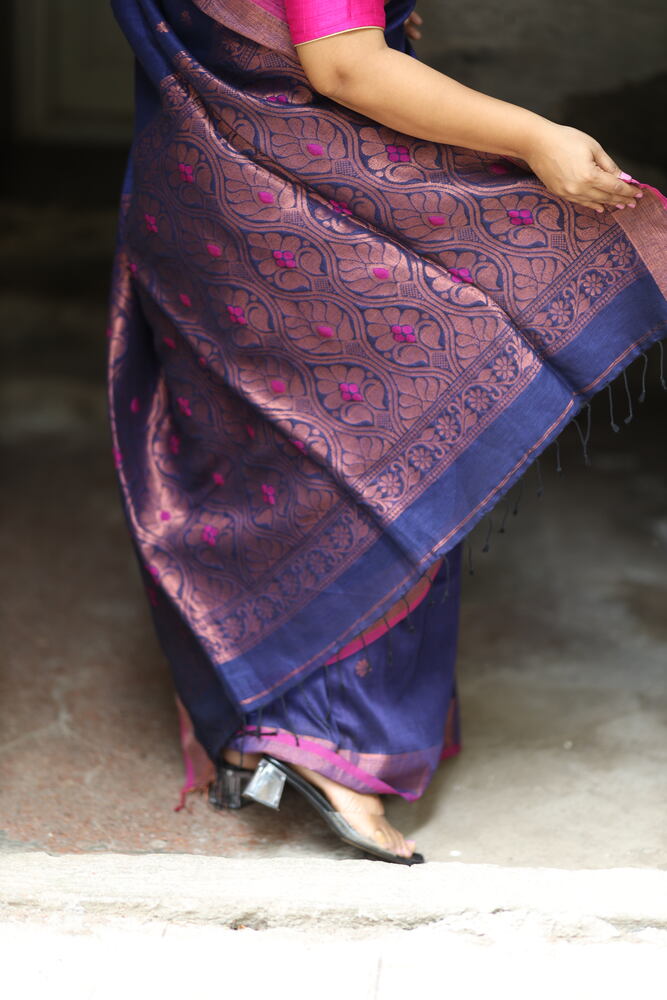 Blue Banarasi Pallu Organic Handloom Linen