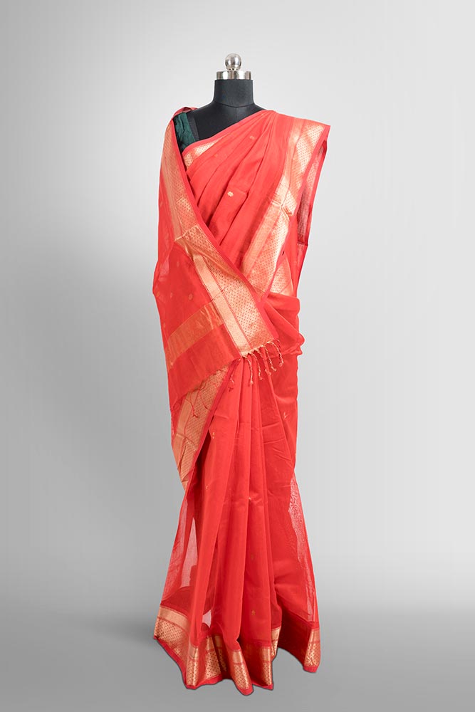 Bold Red Maheswari Zari Butti Pallu Handloom