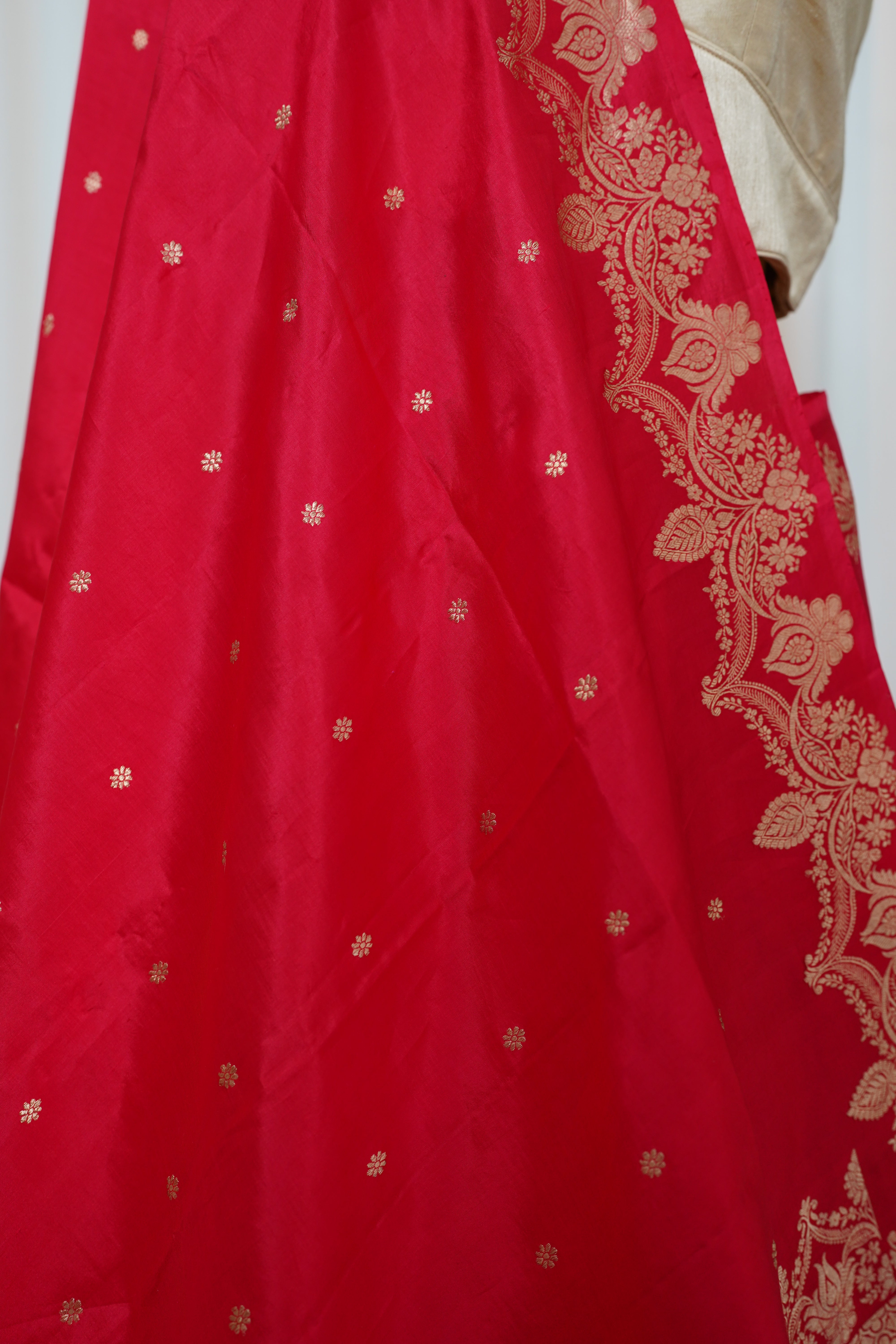 Bold  Red Pure Silk Kadwa Gold zari butti  Banarasi Saree