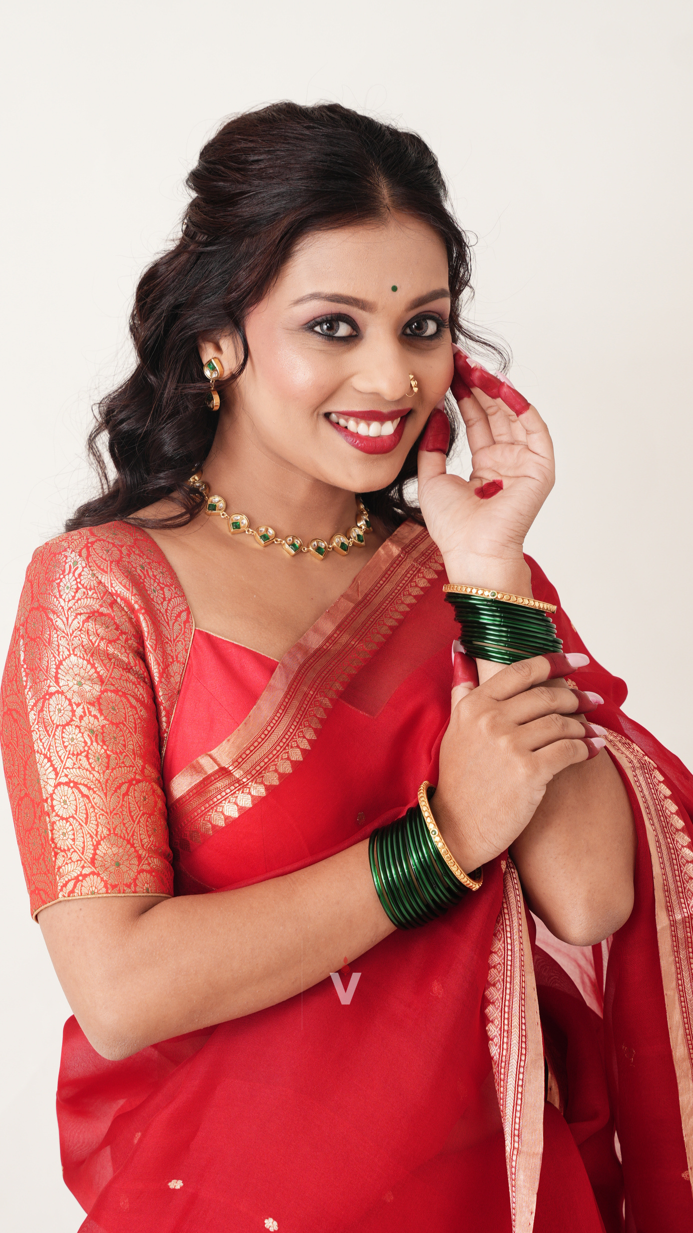 Bold Red Kora Silk Small Border Handloom Banarasi Saree