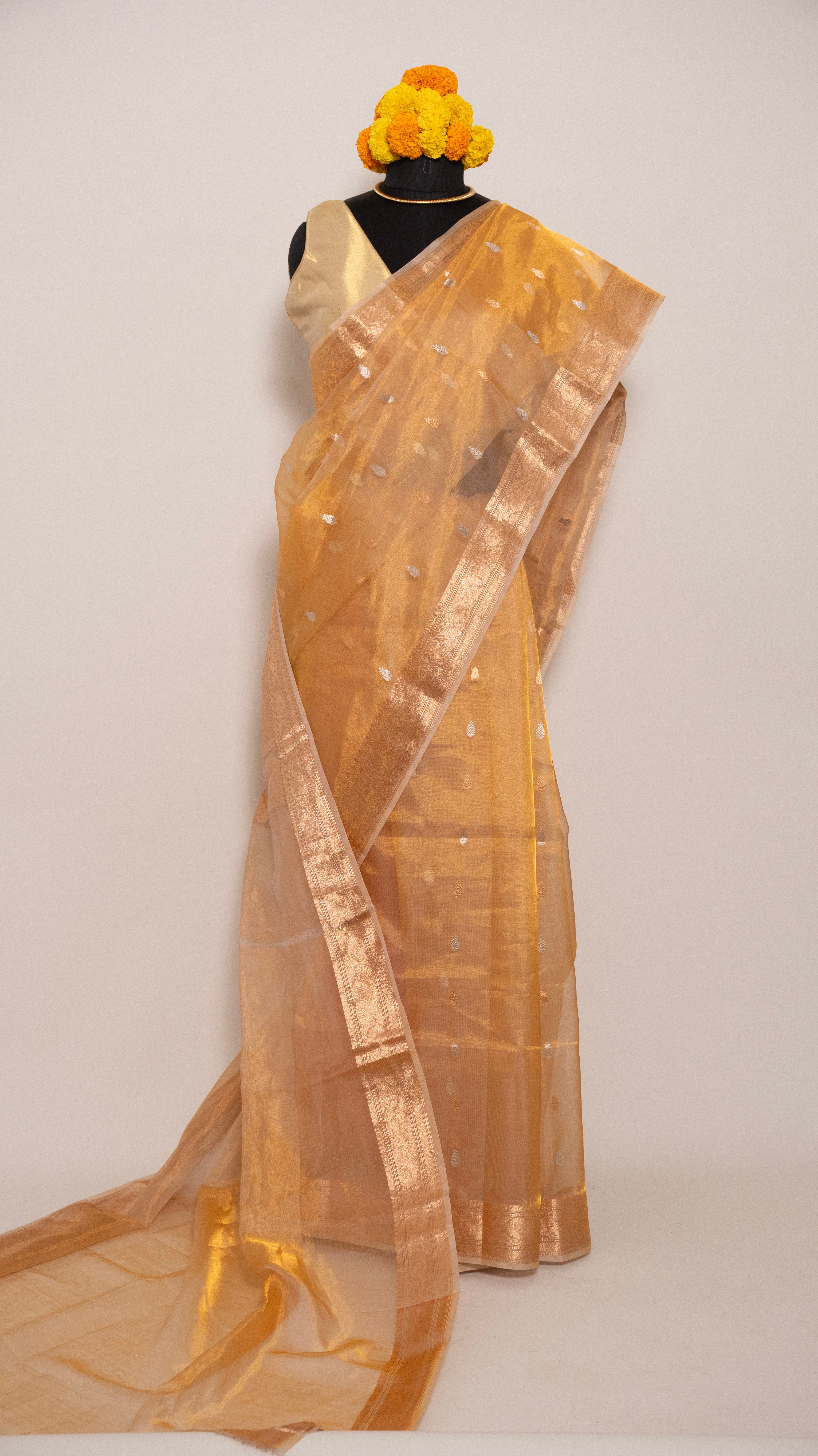 Gold Kora Silk Handloom Banarasi Saree