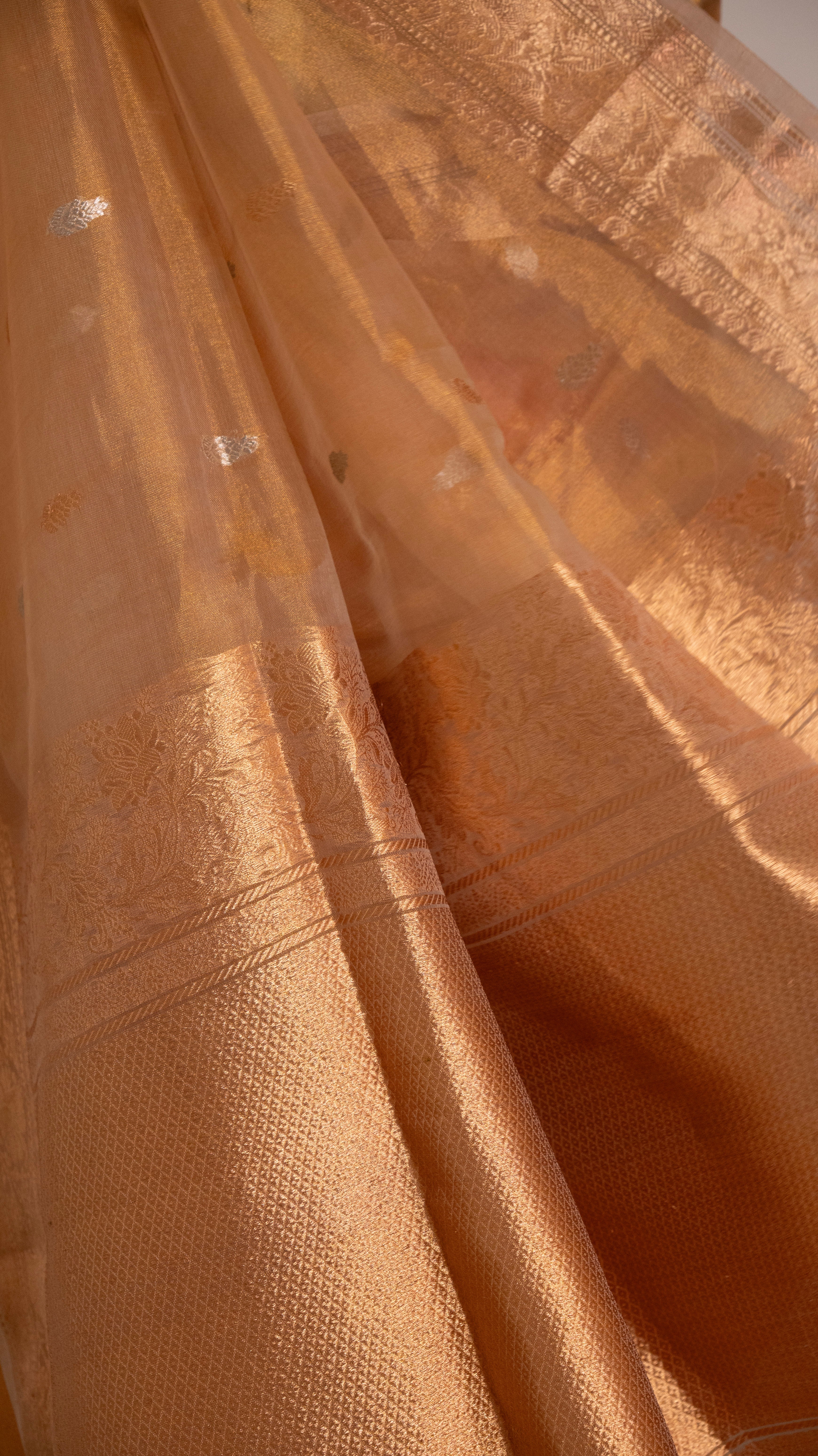 Gold Kora Silk Handloom Banarasi Saree