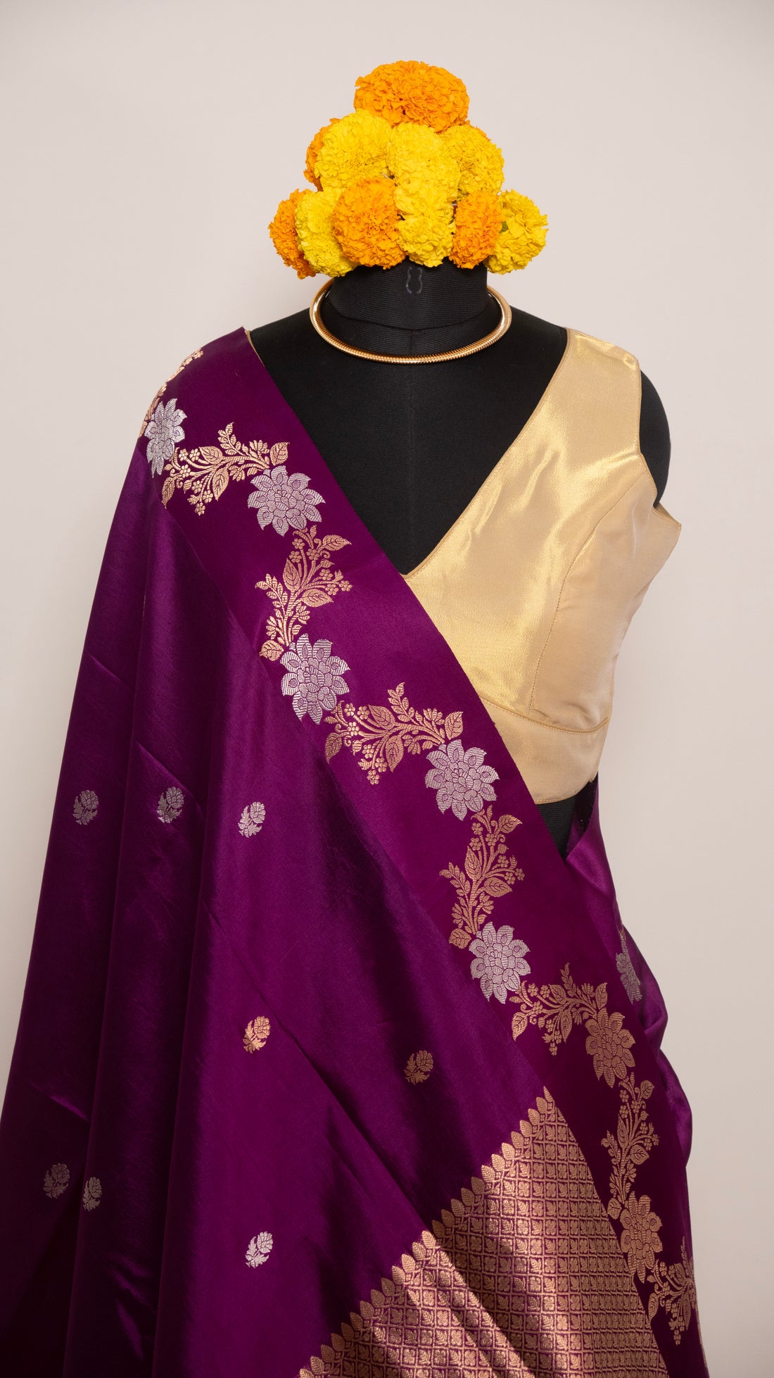 Magenta Jal Border Pure Silk Handloom Banarasi Sarees