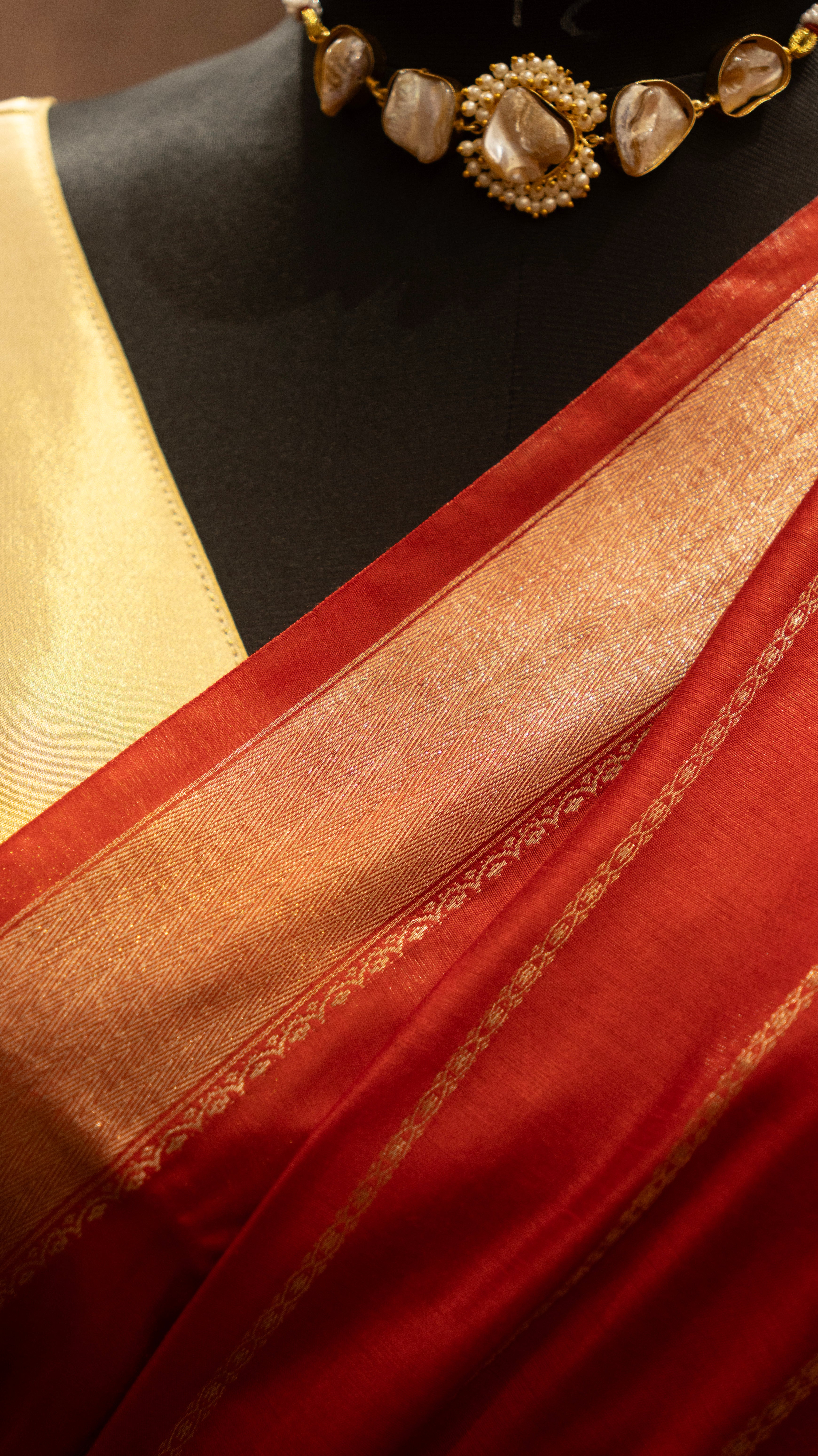 Red Natural Art Silk Butti Saree