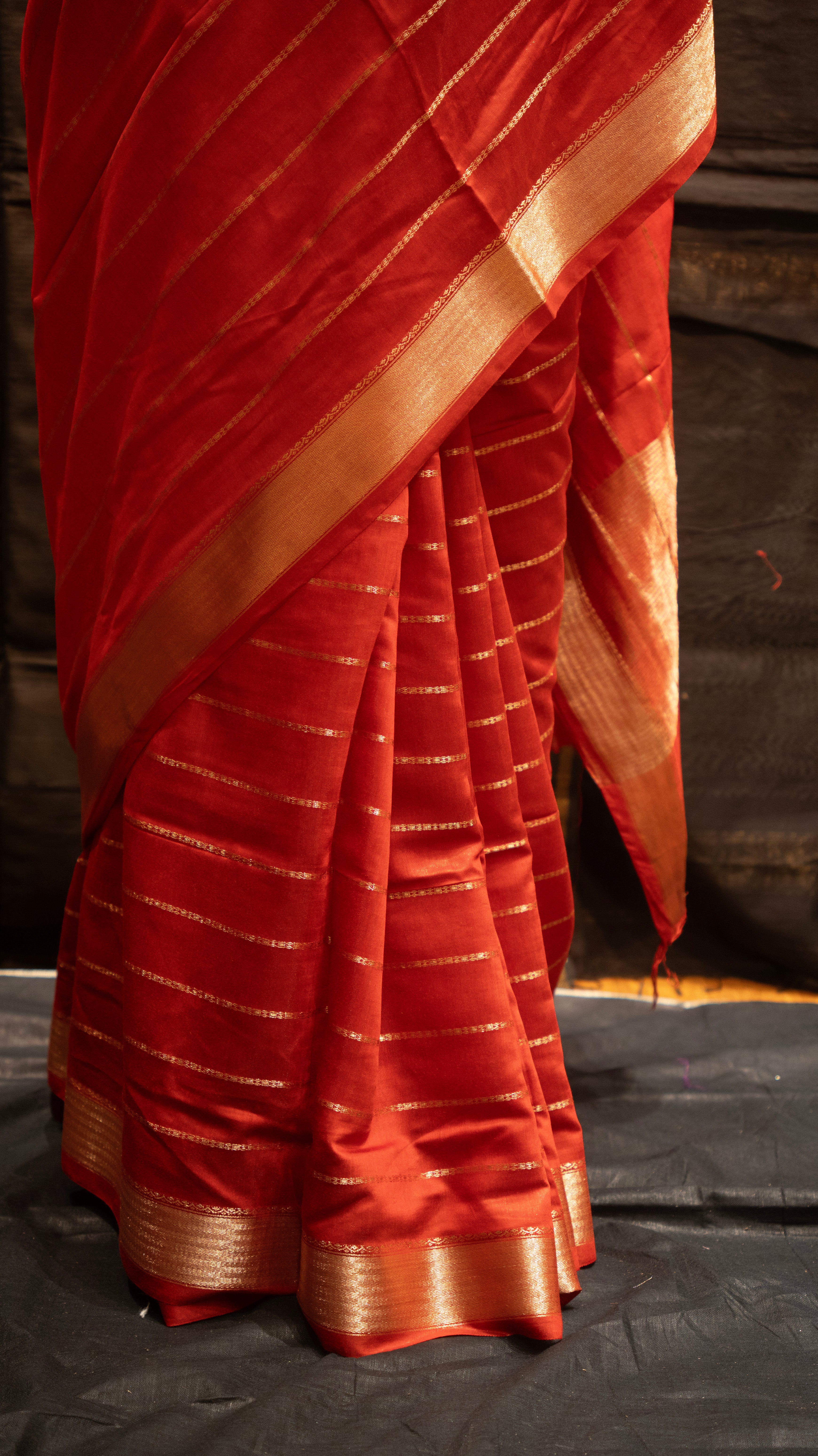 Red Natural Art Silk Butti Saree