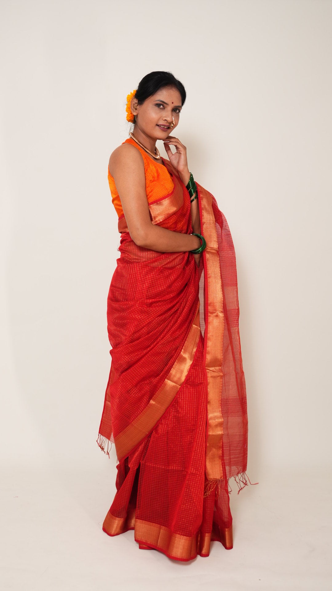 Red Maheshwari Zari checks Handloom Saree