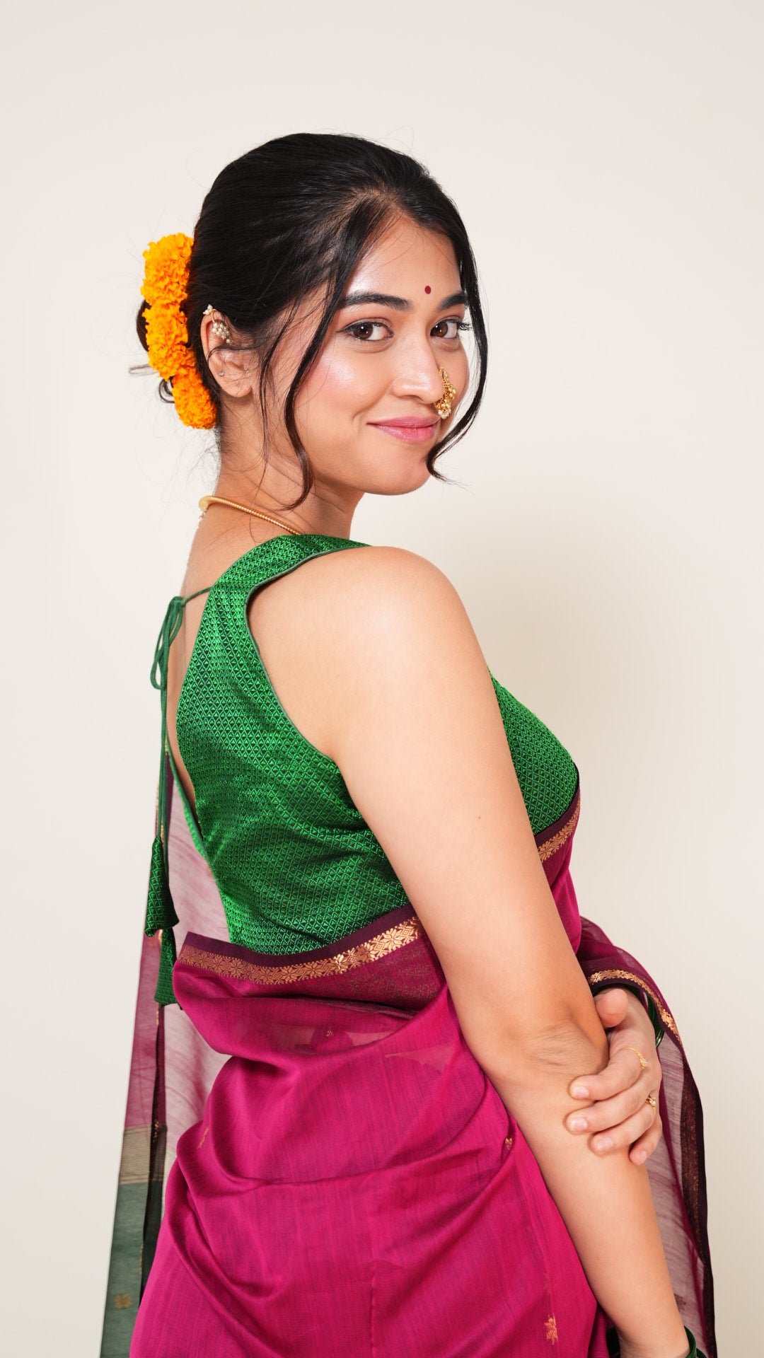 Deep Pink With Green Pallu Maheshwari Butti Handloom Saree