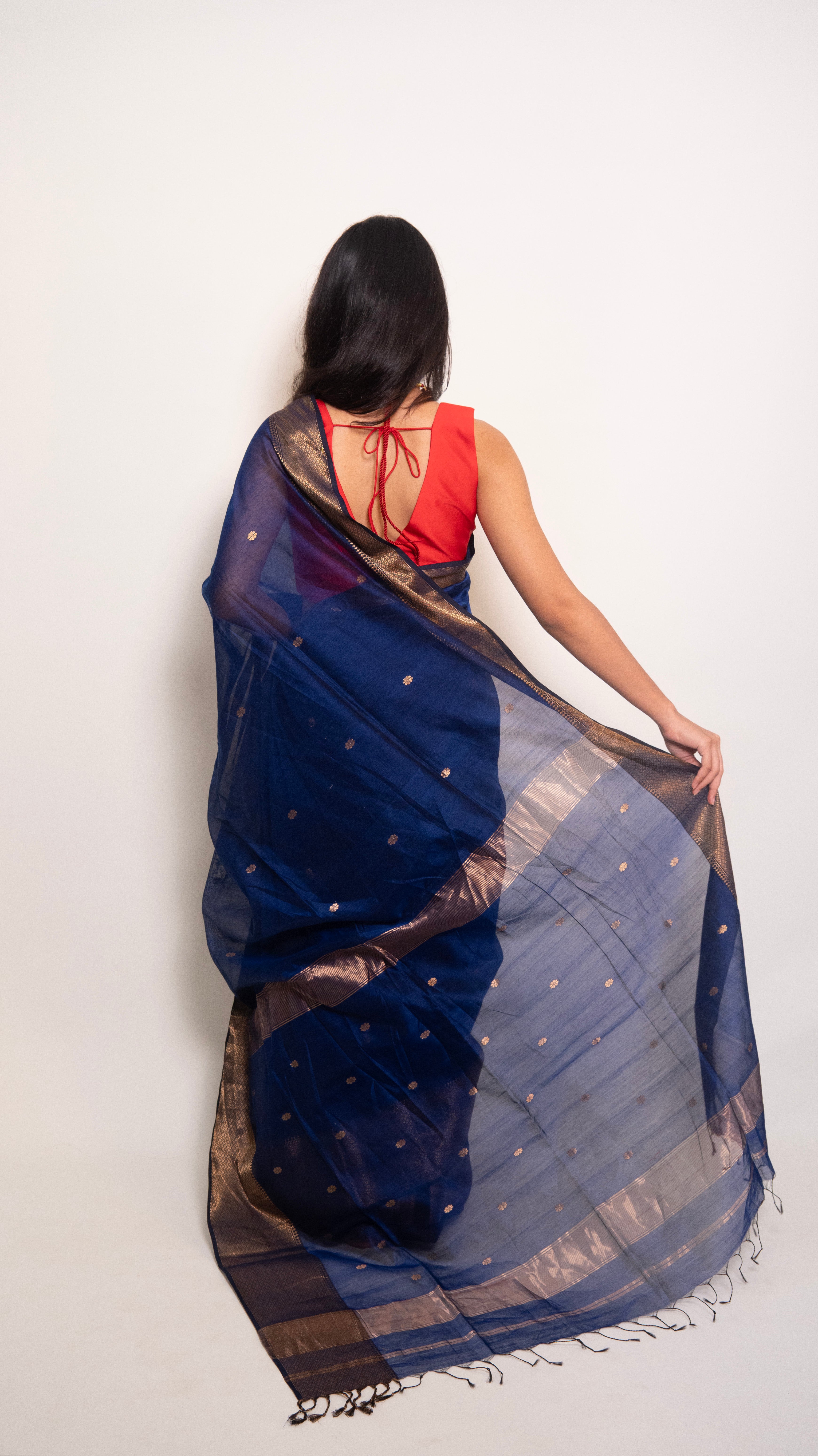 Royal Blue Handloom Maheshwari Ruhi Butti Cotton Silk Saree