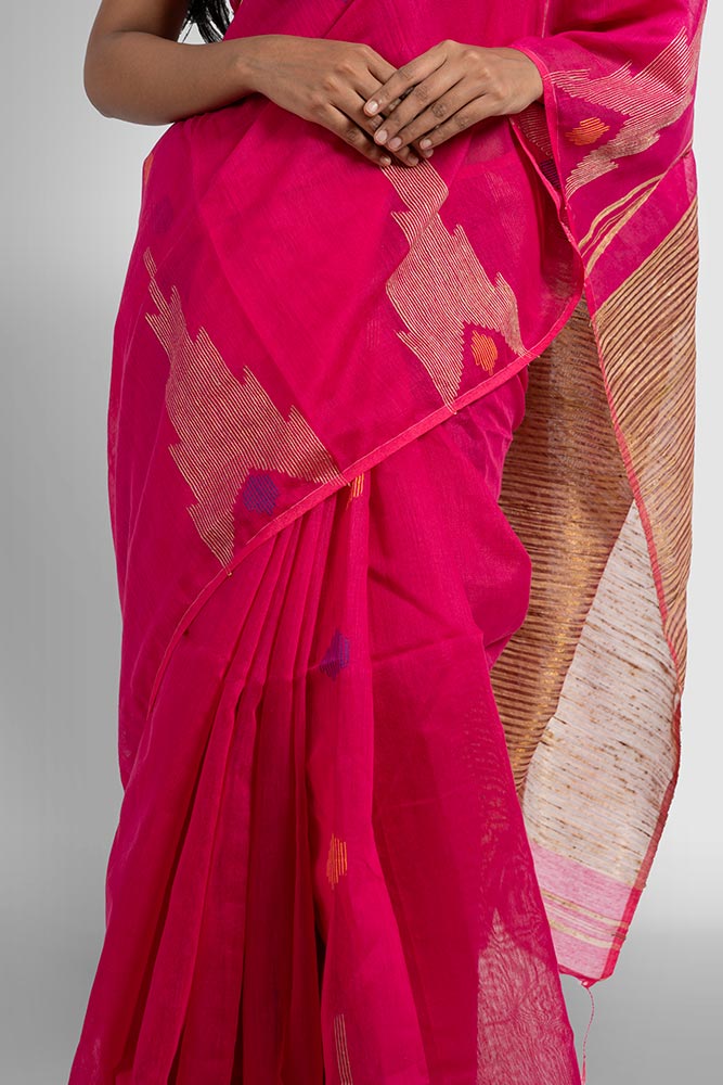 Hot Pink with Temple work Zari-strip Pallu Handloom Cotton