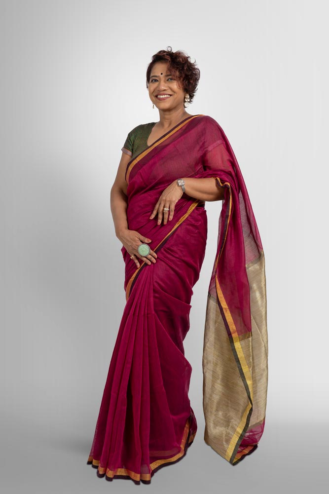 Magenta Handloom Cotton Silk Saree with Ghicha look alike pallu and Gold Zari border