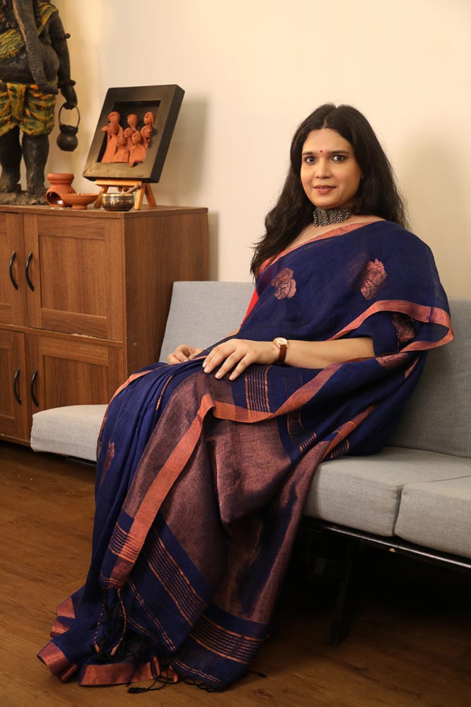 Royal Blue Rose Butti Handloom Linen