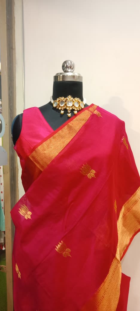 Hot Pink Maheshwari Big Lotus Butti Zari Pallu Handloom Saree