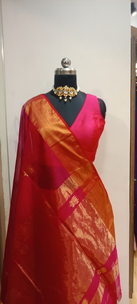 Hot Pink Maheshwari Big Lotus Butti Zari Pallu Handloom Saree